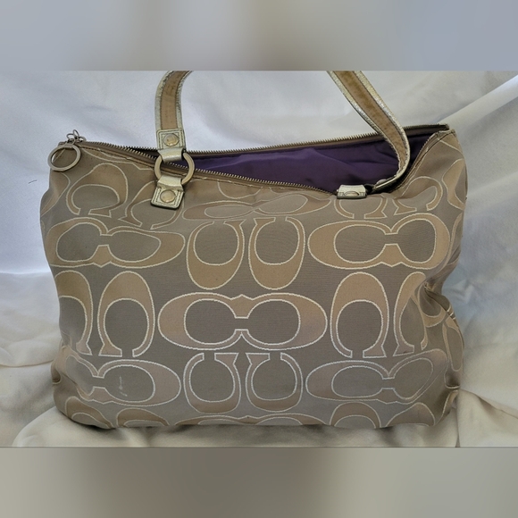 Coach Large Bag - Picture 2 of 5